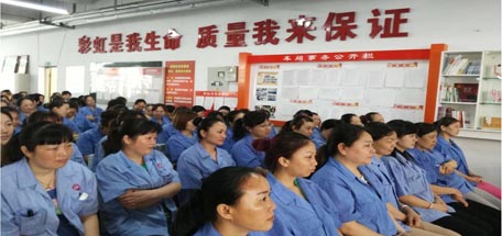 市职大请“劳模”到成都爱游戏（中国）集团车间分享社会主义核心价值观