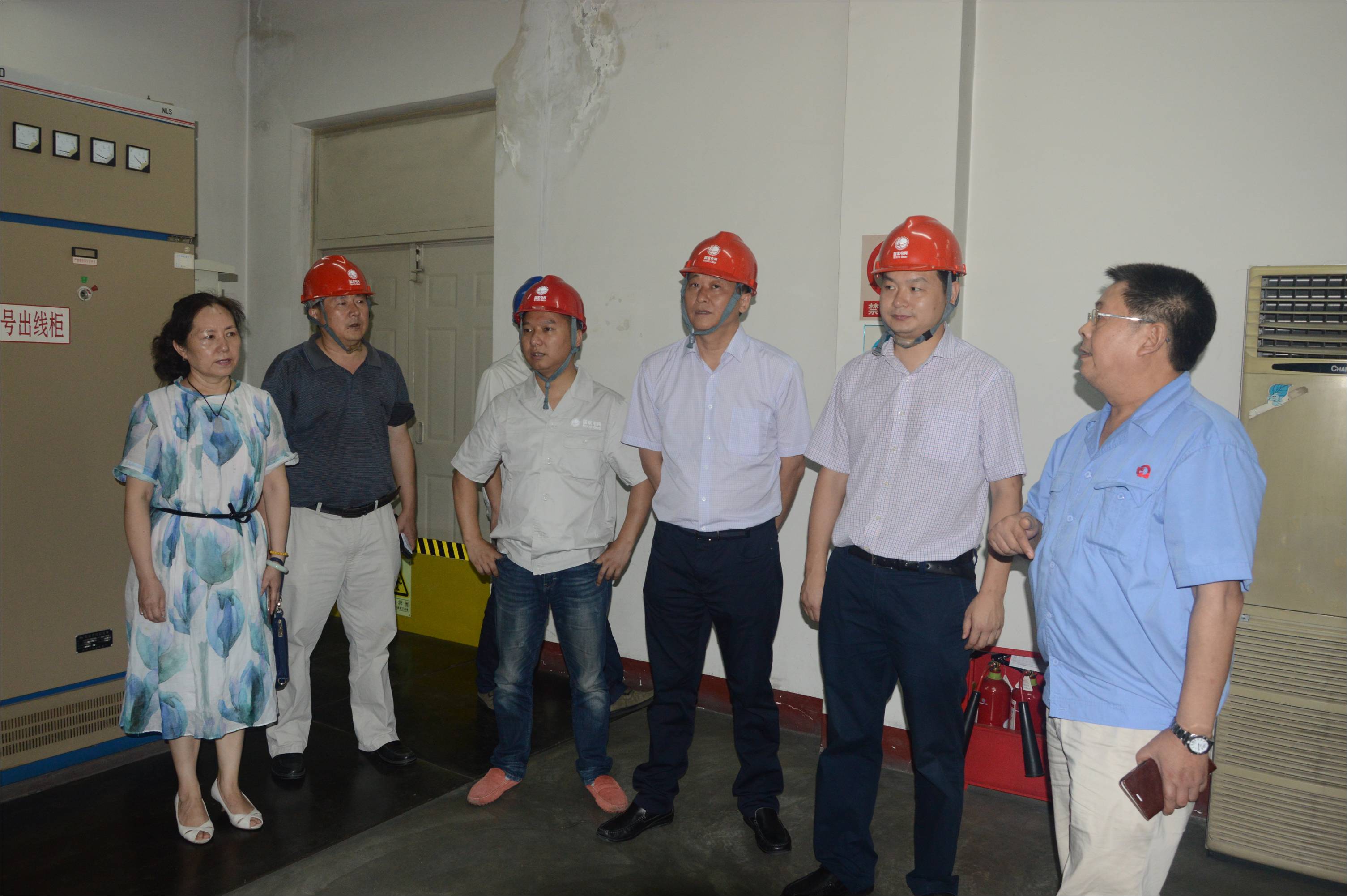 省、市、区供电局领导一行8人就用电情况对爱游戏（中国）集团进行暗访检查