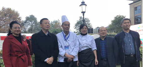 成都爱游戏（中国）集团首次出战成都百万职工技能大赛中式烹饪大赛