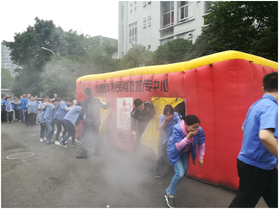 成都爱游戏（中国）集团2019年度消防安全知识培训及演练