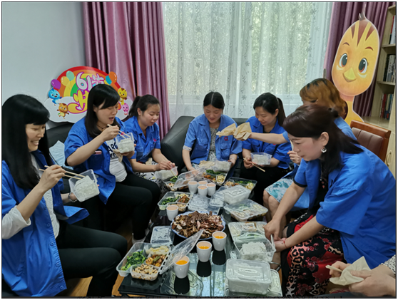 成都爱游戏（中国）集团妈咪宝贝屋因爱而生