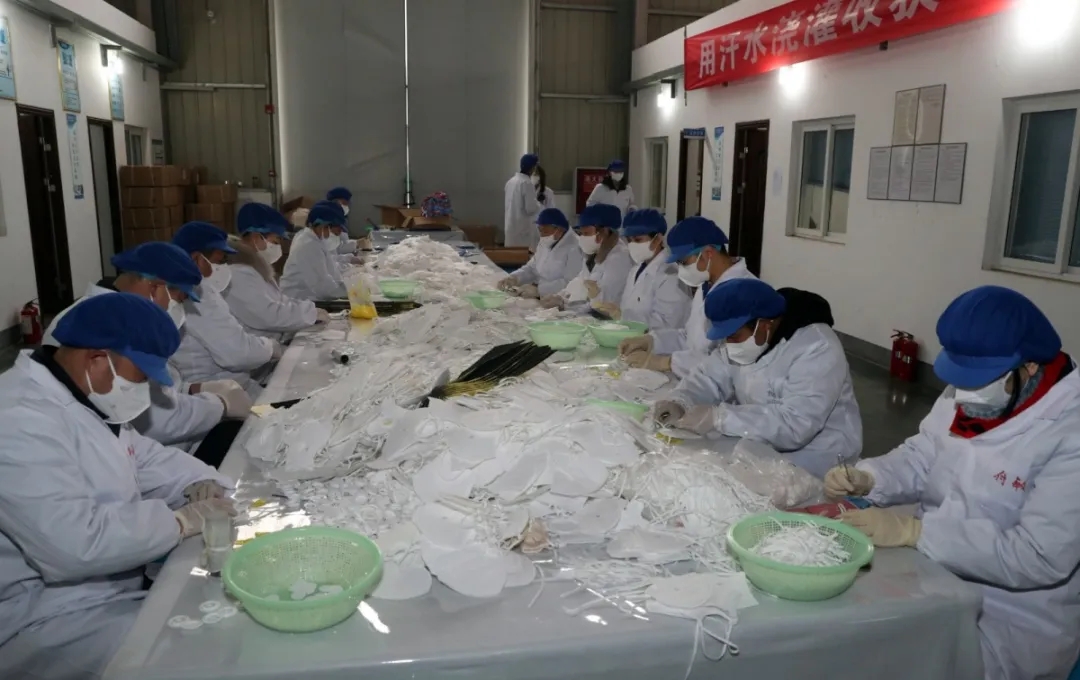 成都爱游戏（中国）集团民用级口罩生产车间