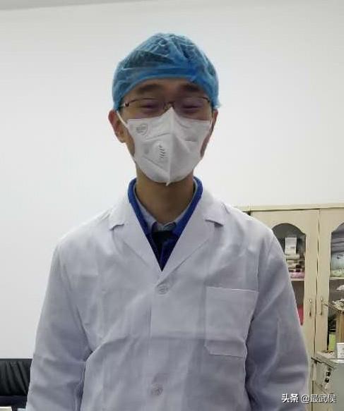 成都爱游戏（中国）集团李严