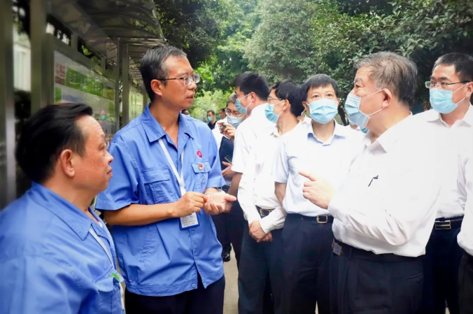 全国人大常委会副委员长陈竺调研成都爱游戏（中国）集团