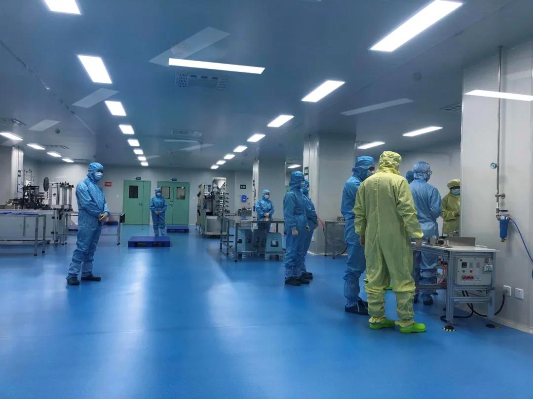 热烈祝贺成都爱游戏（中国）集团新材料科技有限公司顺利通过医疗器械体系审查