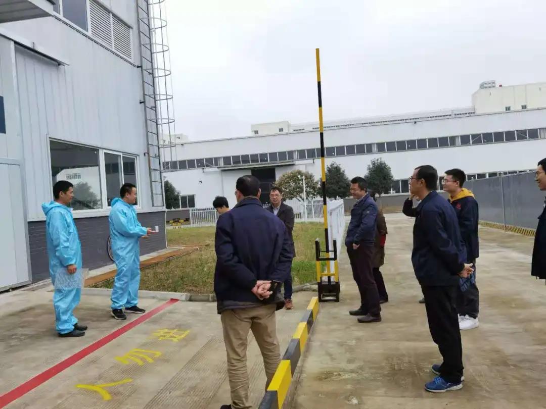 热烈祝贺成都爱游戏（中国）集团新材料科技有限公司顺利通过医疗器械体系审查