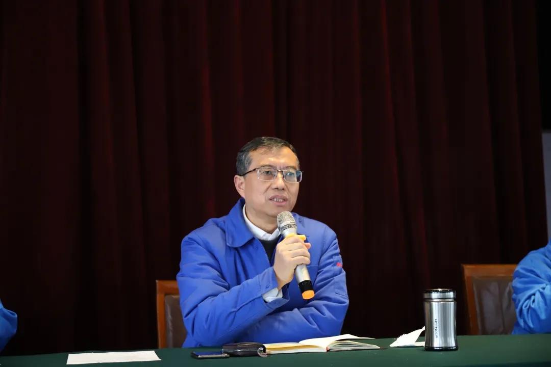 爱游戏（中国）集团隆重召开2020年度总结表彰大会